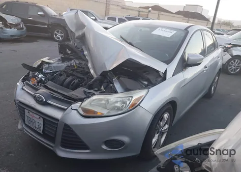 2014 Ford Focus Se from USA, damaged, VIN 1FADP3F26EL111090